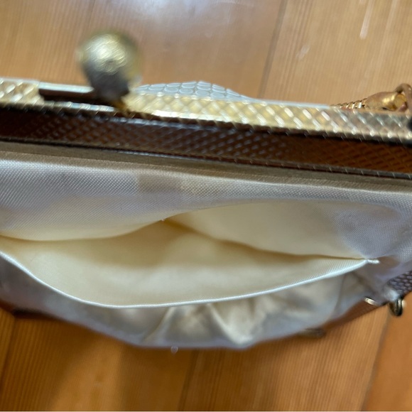 Vintage white evening bag - Picture 9 of 15